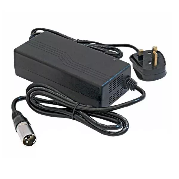 Strident 8 amp Charger 3 pin