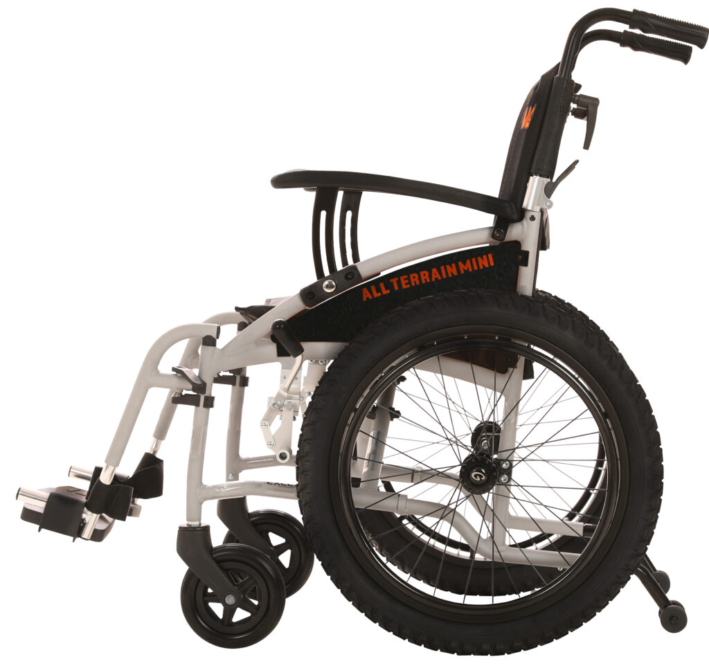 mq-All Terrain-silver-frame-side
